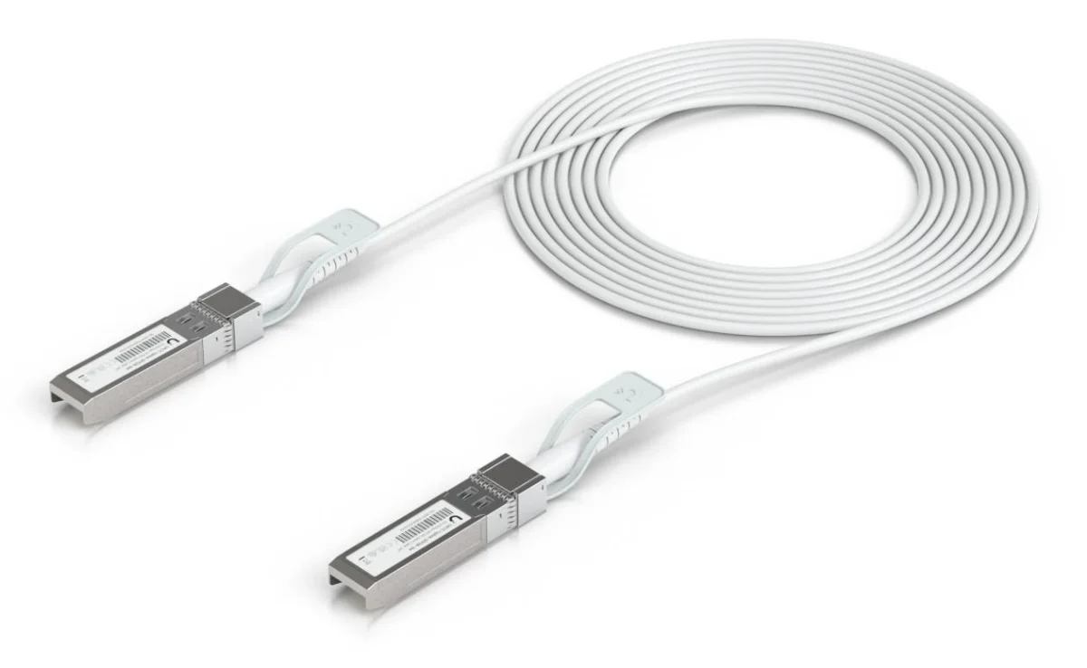 Ubiquiti UniFi 3m 25GBase-kabel til direkte påsætning Hvid