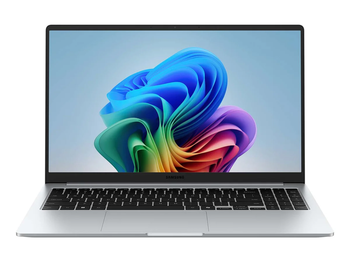 Samsung Galaxy Book5 NP754XHD-KD2DE laptop 15.6 1920 x 1080 (Full HD) 226V 32GB 512GB Intel Arc Graphics 130V Windows 11 Pro